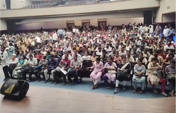 blos are protesting against sir training in west bengal