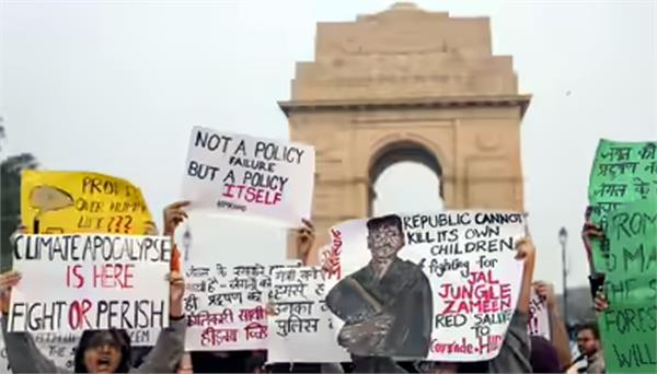 slogans raised in support of naxalite hidma at india gate