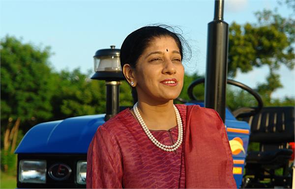 pesb chairperson mallika srinivasan may get another service extension