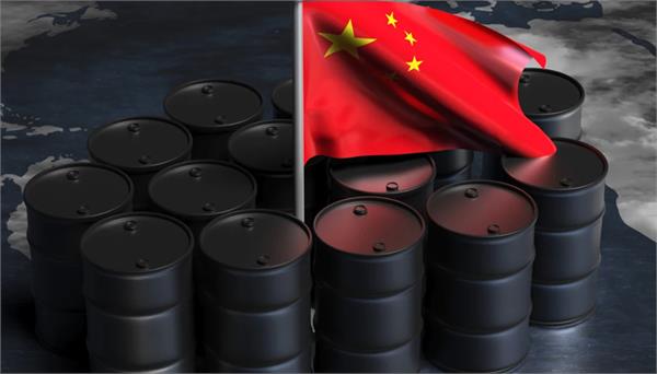 china is storing 1 million to 1 2 million barrels of oil every day