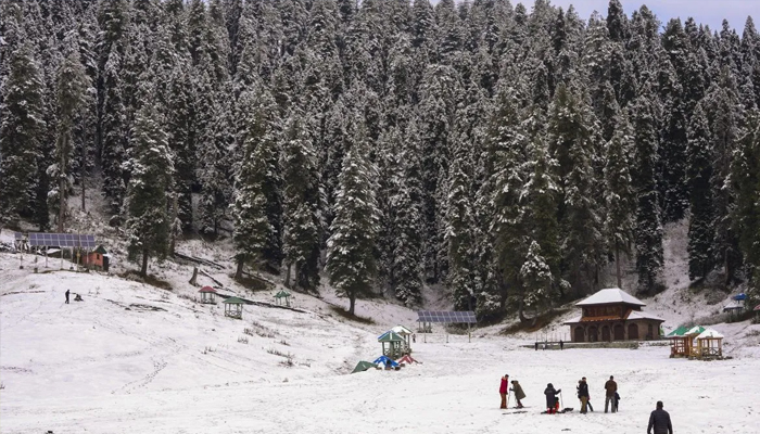 ਵਧਣ ਵਾਲੀ ਹੈ ਠੰਢ ! ਇਨ੍ਹਾਂ ਸੂਬਿਆਂ 'ਚ ਮੀਂਹ ਤੇ ਬਰਫ਼ਬਾਰੀ ਦੀ ਚੇਤਾਵਨੀ