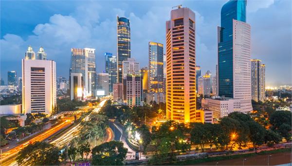 jakarta becomes the world  s most populous city