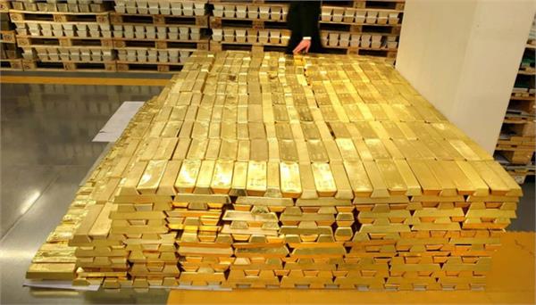 russia and australia have the largest unmined gold reserves
