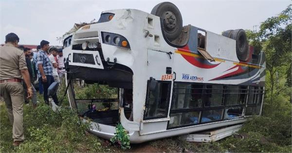 passenger bus falls deep gorge