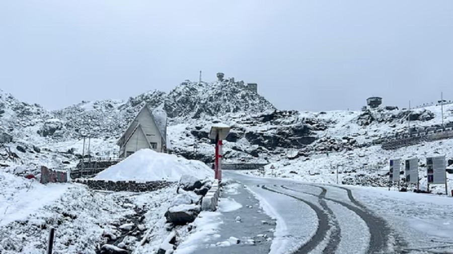 ਭਾਰਤ-ਚੀਨ ਸਰਹੱਦ ’ਤੇ ਭਾਰੀ ਬਰਫ਼ਬਾਰੀ, ਤਾਪਮਾਨ ਜ਼ੀਰੋ ਤੋਂ ਹੇਠਾਂ ਡਿੱਗਿਆ