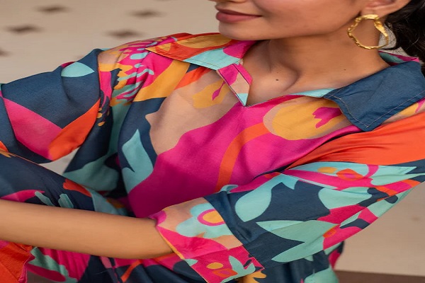 ਮੁਟਿਆਰਾਂ ਨੂੰ ਟਰੈਂਡੀ ਲੁਕ ਦੇ ਰਹੇ ਹਨ ‘ਮਲਟੀ ਕਲਰ ਕੋ-ਆਰਡ ਸੈੱਟ’