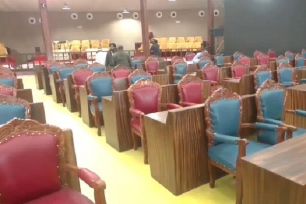 for the first time the punjab vidhan sabha session was held outside chandigarh