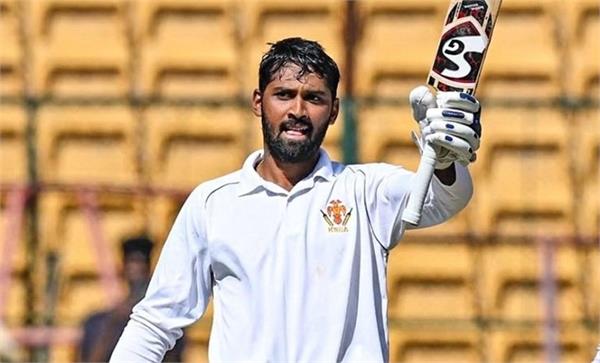 samran  s double century puts karnataka in a strong position against chandigarh