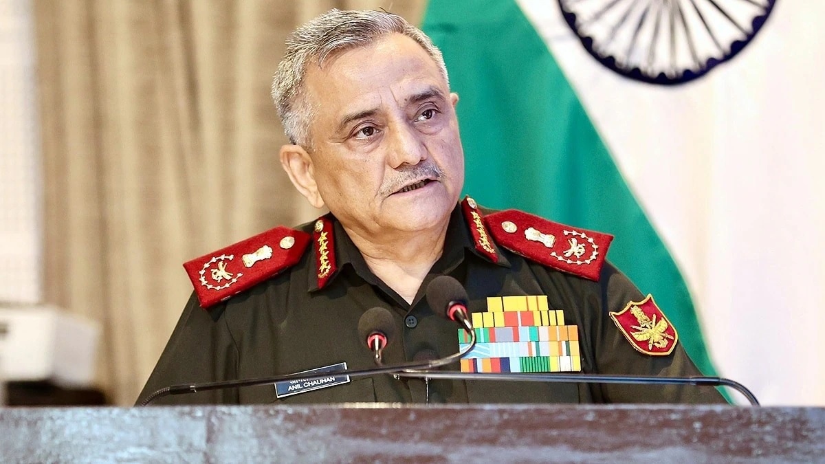 ਹੁਣ ਇਕ ਮਜ਼ਬੂਤ ਸਮੁੰਦਰੀ ਸ਼ਕਤੀ ਵਜੋਂ ਵੀ ਉੱਭਰਿਆ ਭਾਰਤ : ਚੌਹਾਨ