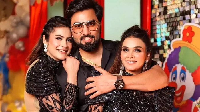 ''1 ਕਰੋੜ ਦੇ ਦੇ, ਨਹੀਂ ਤਾਂ ਸਾਰਾ ਟੱਬਰ...'' ਮਸ਼ਹੂਰ ਯੂਟਿਊਬਰ ਅਰਮਾਨ ਮਲਿਕ ਨੂੰ ਮਿਲੀ ਜਾਨੋਂ ਮਾਰਨ ਦੀ ਧਮਕੀ