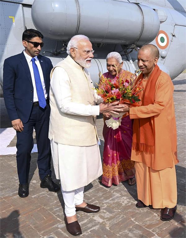 ayodhya ram mandir  flag hoisting ceremony