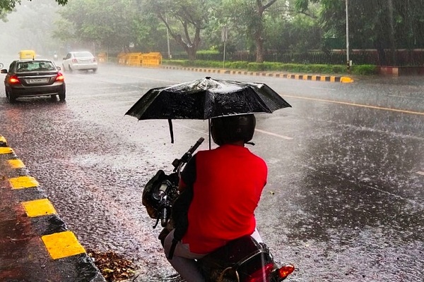 ਪੰਜਾਬ ''ਚ ਮੀਂਹ ਨਾਲ ਪਵੇਗੀ ਕੜਾਕੇ ਦੀ ਠੰਡ! ਪੜ੍ਹੋ ਮੌਸਮ ਵਿਭਾਗ ਨੇ ਕੀ ਕੀਤੀ ਭਵਿੱਖਬਾਣੀ