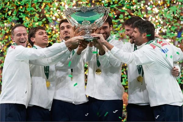 italy beats spain to win davis cup for the third consecutive time