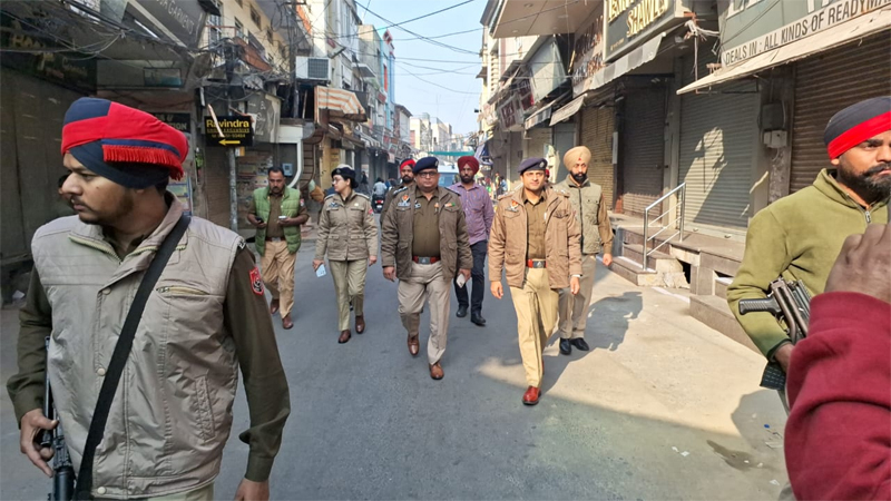 ਪੰਜਾਬ ਦਾ ਇਹ ਸ਼ਹਿਰ ਮੁਕੰਮਲ ਬੰਦ! ਚੱਪੇ-ਚੱਪੇ ''ਤੇ ਪੁਲਸ ਫੋਰਸ ਦੀ ਤਾਇਨਾਤੀ