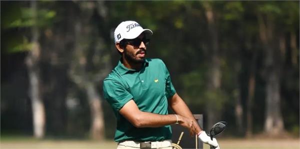 sandhu takes two shot lead in digboi