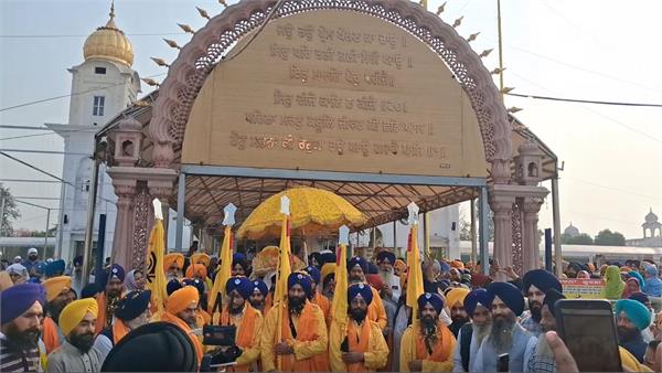 nagar kirtan fatehgarh sahib