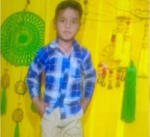 ਅਜੇ ਤੱਕ ਮਾਸੂਮ ਦੇ ਕਾਤਲਾਂ ਦਾ ਸੁਰਾਗ ਨਹੀਂ ਲੱਭ ਸਕੀ ਪੁਲਸ! ਪਰਿਵਾਰ ਨਹੀਂ ਕਰ ਰਿਹਾ ਸਸਕਾਰ