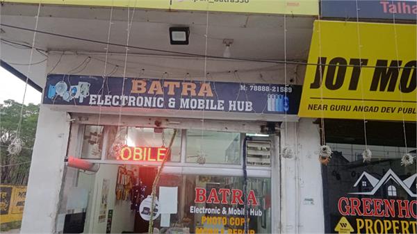 three shops robbery in jalandhar