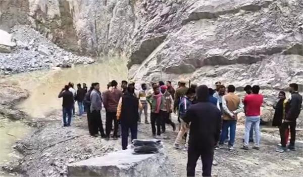 mine accident  five more bodies recovered  death toll rises to six