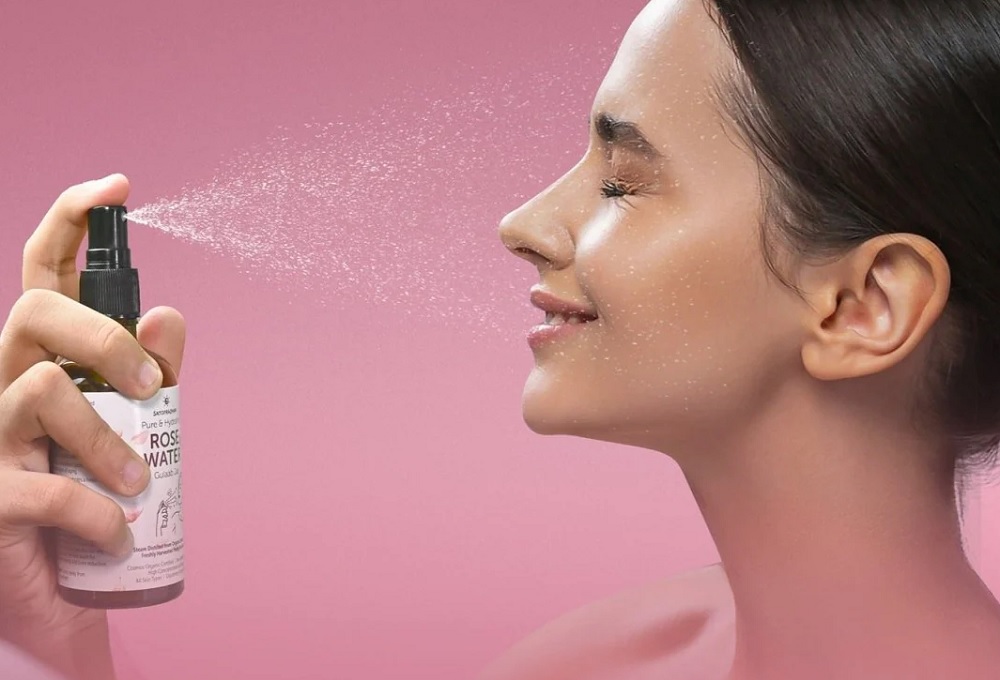 ਅੱਖਾਂ ਦੀ ਸੋਜ ਘਟਾਉਂਦਾ ਹੈ ਗੁਲਾਬ ਜਲ, ਇੰਝ ਕਰੋ ਇਸਤੇਮਾਲ