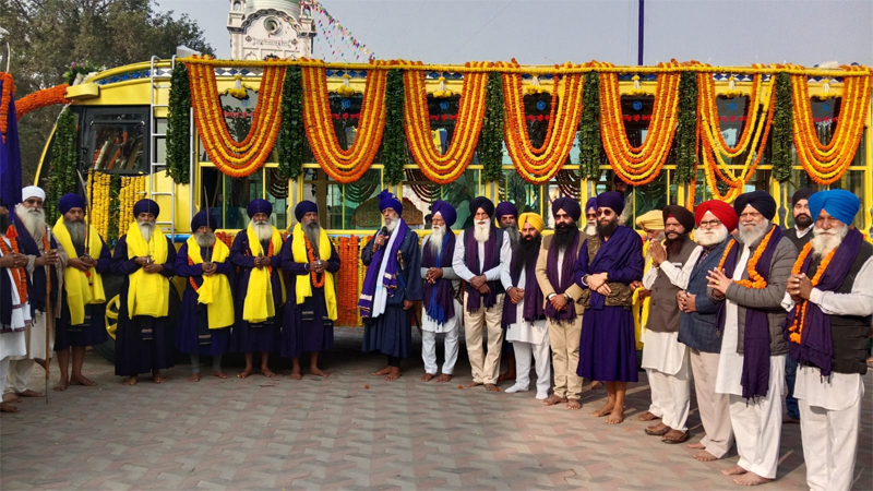 ਇਤਿਹਾਸਕ ਅਸਥਾਨ ਗੁਰਦੁਆਰਾ ਟਾਹਲੀ ਸਾਹਿਬ ਮੂਨਕਾਂ ਤੋਂ ਸ਼ਹੀਦੀ ਸ਼ਤਾਬਦੀ ਨੂੰ ਸਮਰਪਿਤ ਸਜਾਇਆ ਨਗਰ ਕੀਰਤਨ