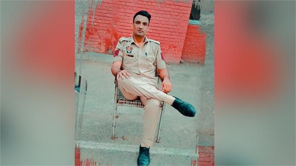 head constable dies in road accident