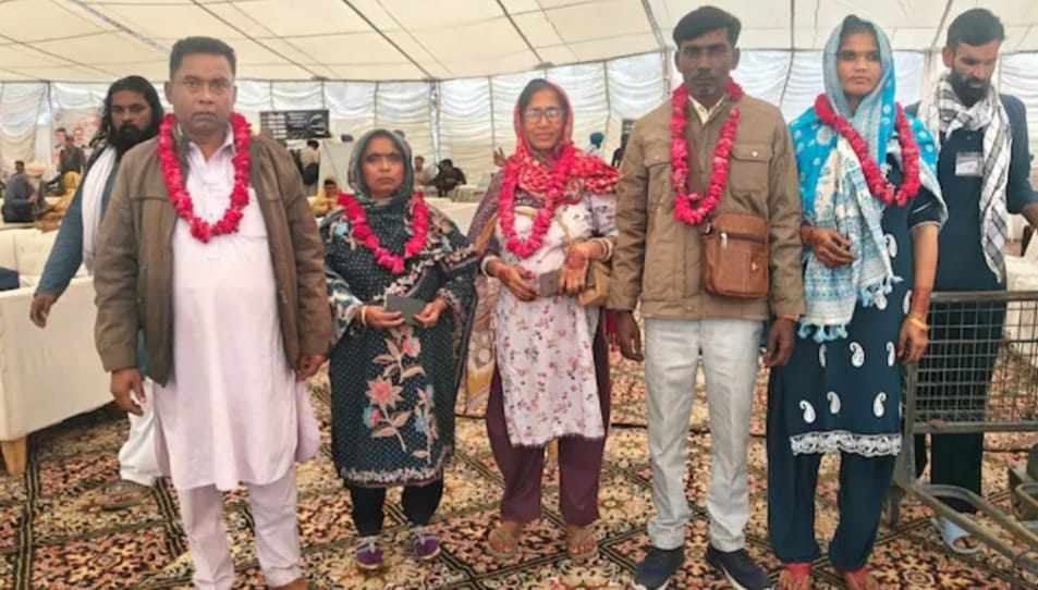 ਵੱਡੀ ਖ਼ਬਰ: ਸ੍ਰੀ ਗੁਰੂ ਨਾਨਕ ਦੇਵ ਜੀ ਦੇ ਪ੍ਰਕਾਸ਼ ਪੁਰਬ ਮੌਕੇ ਹਿੰਦੂਆਂ ਨੂੰ ਸਿੱਖ ਜਥੇ ਨਾਲ ਨਹੀਂ ਜਾਣ ਦਿੱਤਾ ਗਿਆ ਪਾਕਿਸਤਾਨ