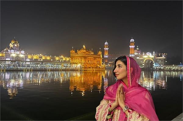 parul gulati sri harmandir sahib