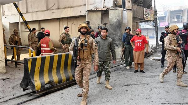 pakistan  attack  taliban government  air force