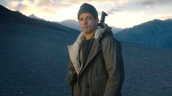 new song  main hoon vo dharti mother  released movie  120 bahadur 