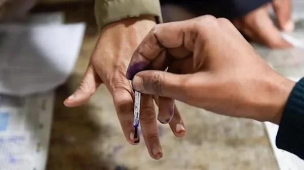 maharashtra body elections  voting  bjp claimed unopposed victory 100 councilors