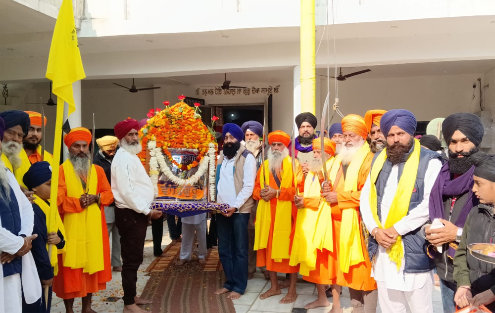 ਗੁਰਦੁਆਰਾ ਸ੍ਰੀ ਗੁਰੂ ਸਿੰਘ ਸਭਾ ਪਿੰਡ ਮੂਨਕ ਖੁਰਦ ਵਿਖੇ 350 ਸਾਲਾ ਸ਼ਹੀਦੀ ਸ਼ਤਾਬਦੀ ਦਿਹਾੜਾ ਮਨਾਇਆ