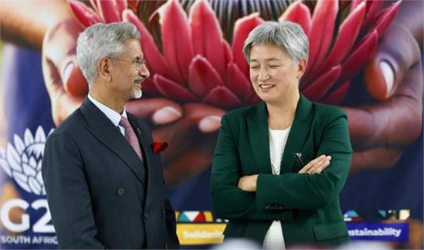 australian foreign minister wong visits india