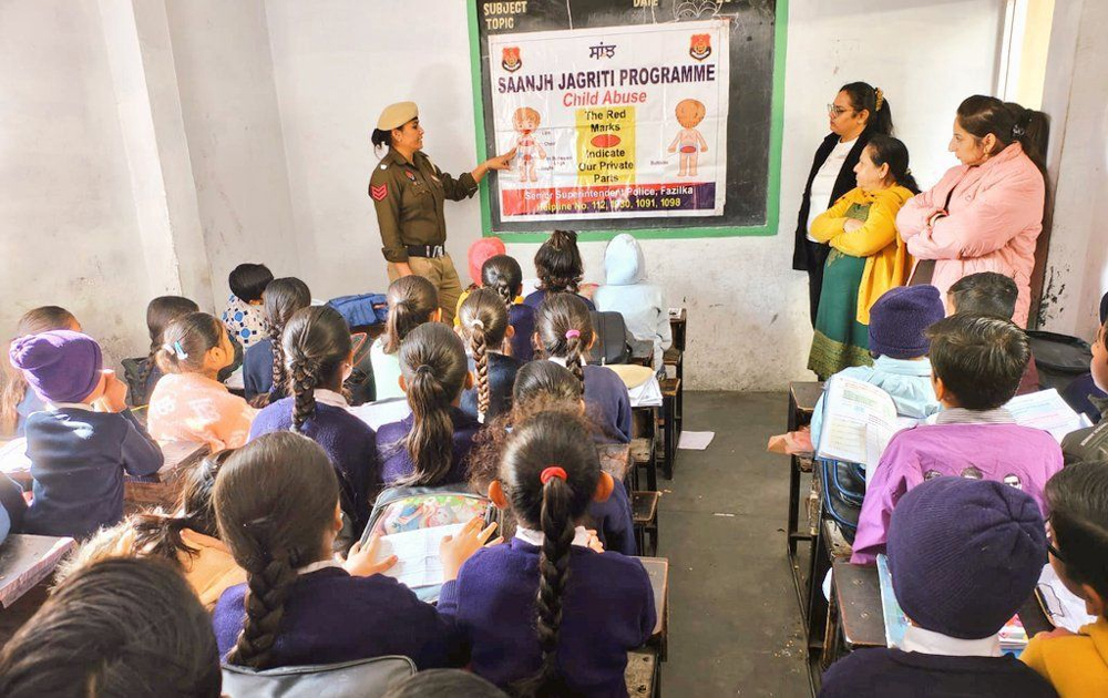 ਮਾਨ ਸਰਕਾਰ ਦੀ ਪੰਜਾਬ ਪੁਲਸ ਬੱਚਿਆਂ ਨੂੰ ਬਣਾ ਰਹੀ ਕੱਲ੍ਹ ਦੇ ਰਾਖੇ, ਬਣ ਰਹੇ ਸਾਈਬਰ ਸੁਰੱਖਿਆ ਦੇ ਯੋਧੇ