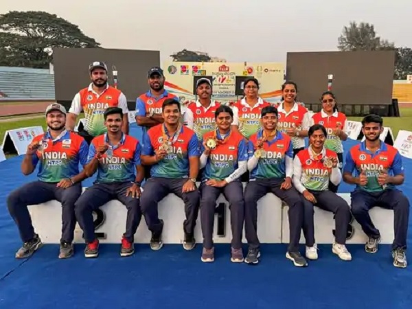 ਬੰਗਲਾਦੇਸ਼ 'ਚ ਹੋ ਰਹੇ ਹਿੰਸਕ ਪ੍ਰਦਰਸ਼ਨਾਂ 'ਚ ਫ਼ਸੇ ਭਾਰਤੀ ਖਿਡਾਰੀ ! ਬੇਹੱਦ ਮੁਸ਼ਕਲਾਂ 'ਚ ਕੱਢਿਆ 'ਖ਼ਤਰਨਾਕ' ਸਮਾਂ