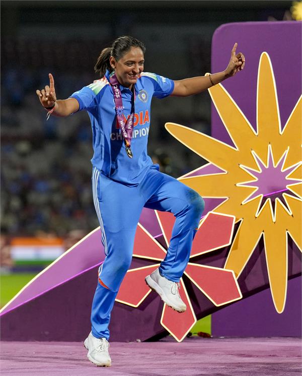 omaxe appoints harmanpreet as brand ambassador