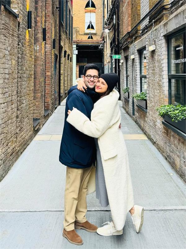 parineeti sends love filled birthday wishes to  best dad in the world  raghav