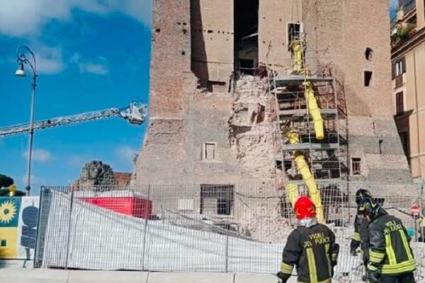 historic building  worker  death