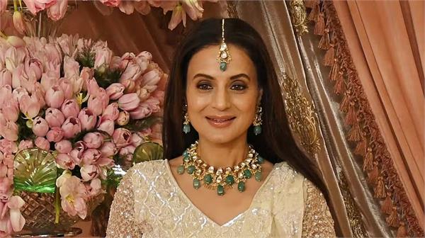 court issued actress