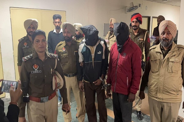 ਕਰੋੜਾਂ ਰੁਪਏ ਦੀ ਹੈਰੋਇਨ ਸਮੇਤ ਛੋਟੀ ਉਮਰ ਦੇ ਨੌਜਵਾਨ ਗ੍ਰਿਫ਼ਤਾਰ