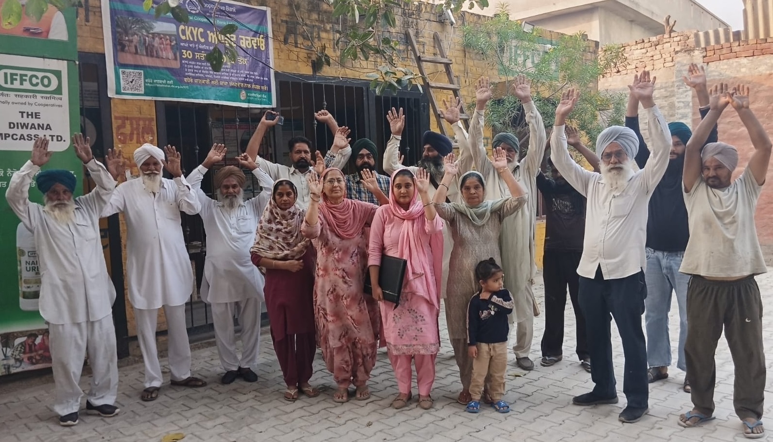 ਭਰਤੀ ਨੂੰ ਲੈ ਕੇ ਉਮੀਦਵਾਰ ਨੇ ਕੀਤਾ ਵਿਰੋਧ ! ਕਿਹਾ- ''ਮੈਰਿਟ ਦੇ ਅਧਾਰ ''ਤੇ ਨਹੀਂ ਹੋਈ ਚੋਣ''