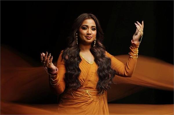 shreya ghoshal announces her   the unstoppable tour  