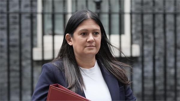 british indian minister lisa nandy apologises after rules breach