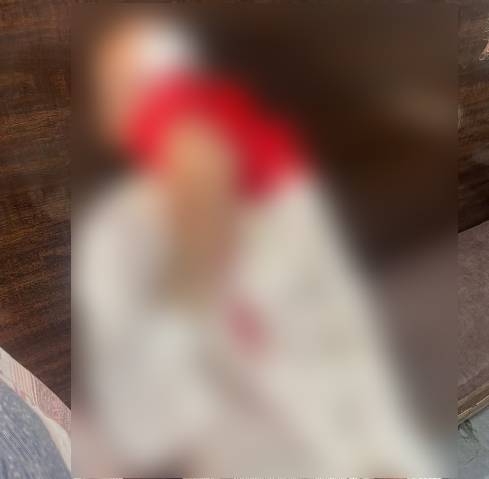 ਮੰਦਰ ਮੱਥਾ ਟੇਕਣ ਆਏ ਪੱਤਰਕਾਰ ''ਤੇ ਸਾਨ੍ਹ ਨੇ ਕੀਤਾ ਹਮਲਾ