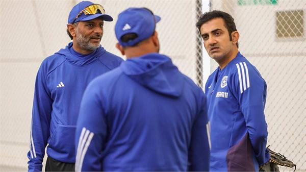 everyone is blaming gambhir  kotak