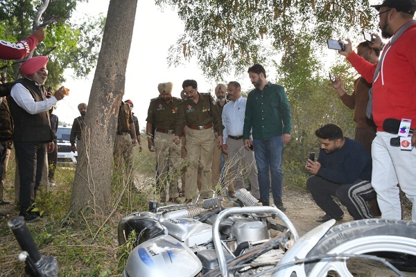 ਪੰਜਾਬ 'ਚ ਫਿਰ ਵੱਡਾ ਐਨਕਾਊਂਟਰ, ਖ਼ਤਰਨਾਕ ਗੈਂਗ ਦੇ 2 ਸ਼ੂਟਰਾਂ ਨੂੰ ਕੀਤਾ ਗਿਆ ਗ੍ਰਿਫ਼ਤਾਰ