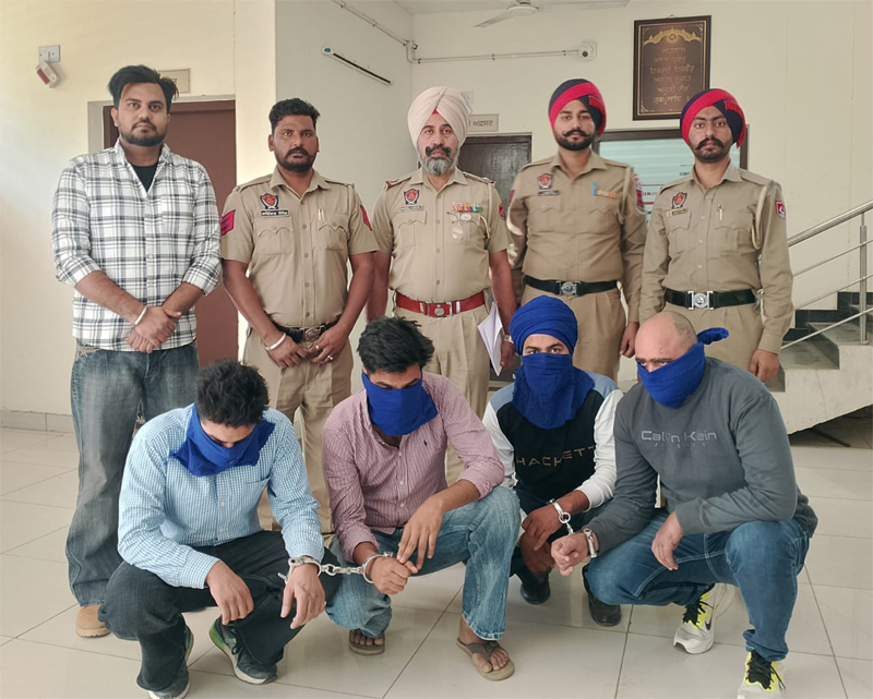 ਰੂਪਨਗਰ ਪੁਲਸ ਵੱਲੋਂ ਵੱਖ-ਵੱਖ ਮੁਕੱਦਮਿਆਂ ''ਚ 7 ਵਿਅਕਤੀ ਗ੍ਰਿਫ਼ਤਾਰ