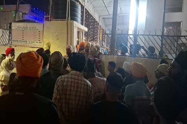 ਗੁਰਦੁਆਰਾ ਕਮੇਟੀ ਦਫ਼ਤਰ ''ਤੇ ਸ਼ਰਾਬੀ ਵਿਅਕਤੀ ਦਾ ਹਮਲਾ, ਭੰਨ-ਤੋੜ ਨਾਲ ਮਚਿਆ ਹੜਕੰਪ