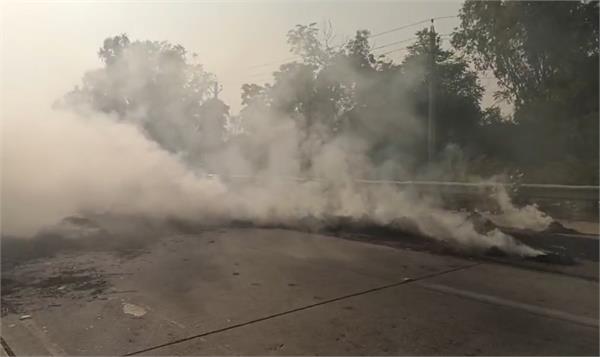 straw  trolley  fire  village