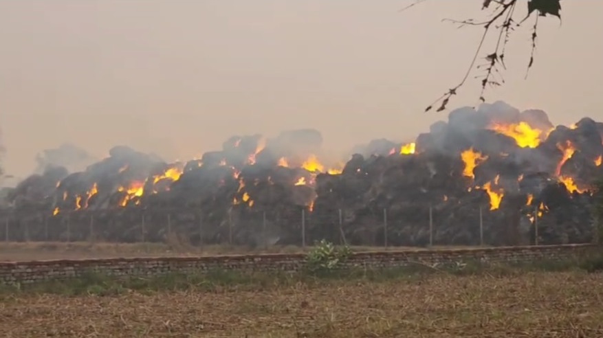 ਪਰਾਲੀ ਤੋਂ ਗੈਸ ਬਣਾਉਣ ਵਾਲੀ ਕੰਪਨੀ ''ਚ ਤੀਜੀ ਵਾਰ ਲੱਗੀ ਅੱਗ! ਕਰੋੜਾਂ ਦਾ ਨੁਕਸਾਨ